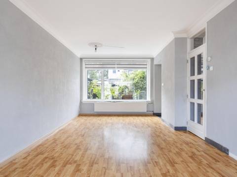 Van Hallstraat 4 