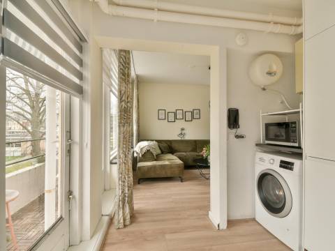 Zoutmanstraat 4 