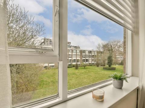 Zoutmanstraat 4 